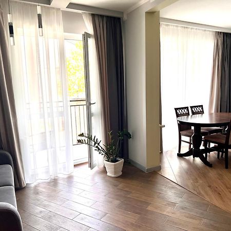 Osapart Ideal Apartment In The Complex Great Britain Λβιβ Εξωτερικό φωτογραφία
