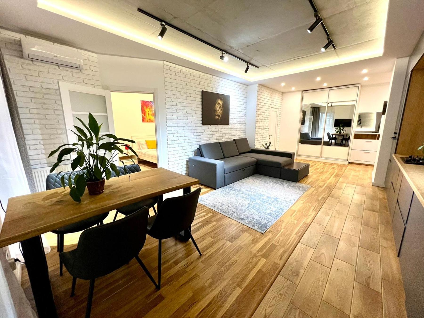 Osapart Ideal Apartment In The Complex Great Britain Λβιβ Εξωτερικό φωτογραφία